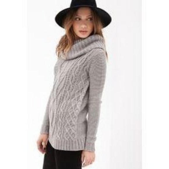 Forever 21 Sweaters - Forever 21 Women’s Cowl Neck Knit Sweater Large